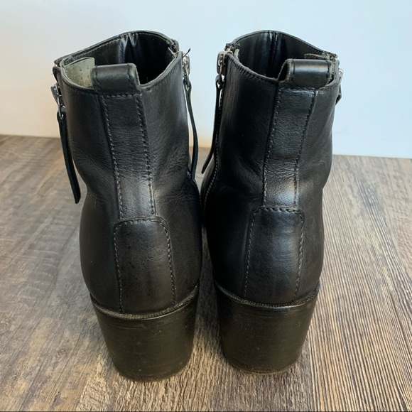 Black faux leather heeled ankle boot with silver double zipper detail - Picture 4 of 10